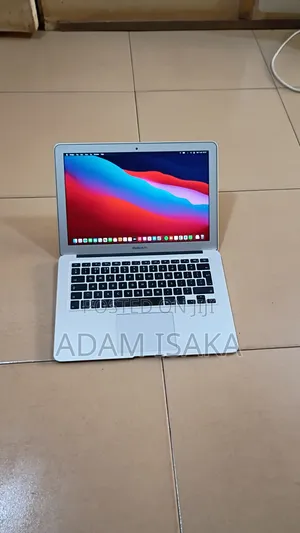 Laptop Apple MacBook Air 2015 4GB Intel Core i5 SSD 128GB