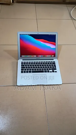 Laptop Apple MacBook Air 2015 4GB Intel Core i5 SSD 128GB