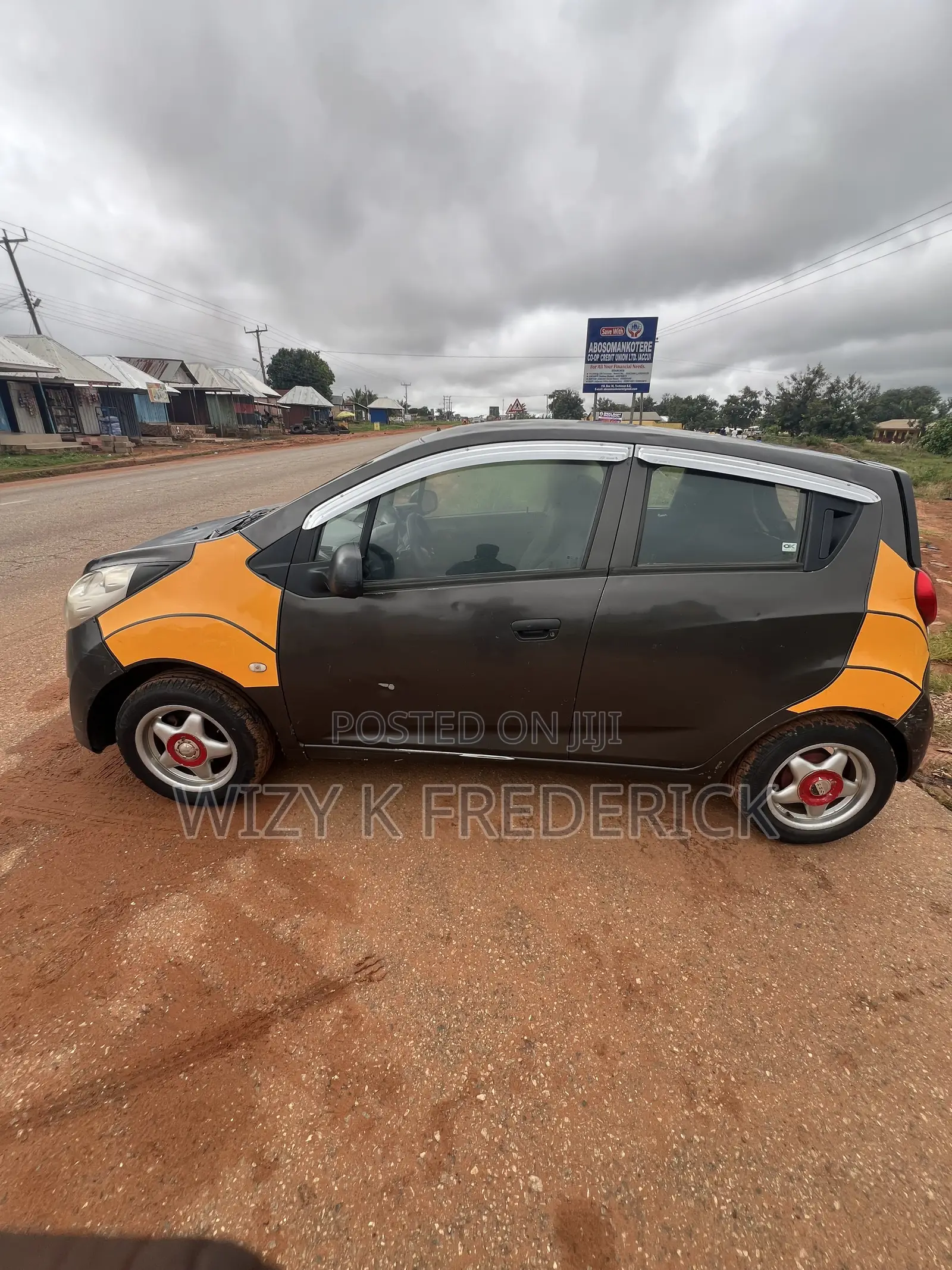 Chevrolet Spark 1LT 2013 Black