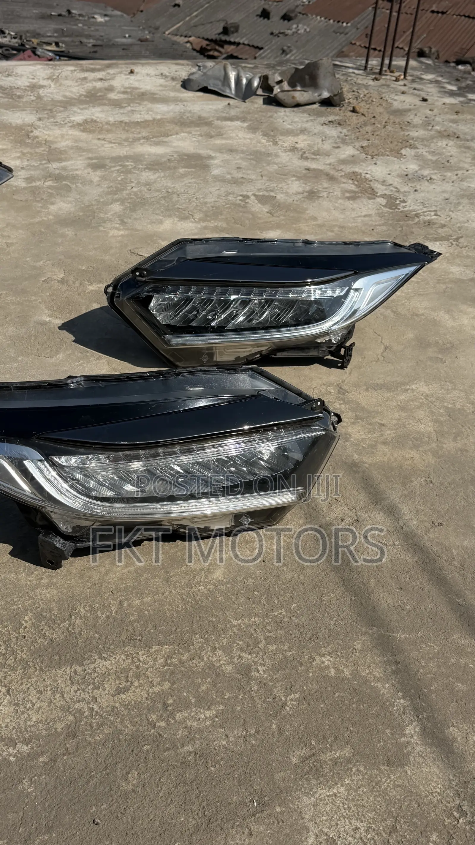Honda HR-V Touring Headlight 2018,