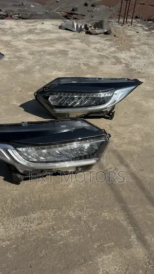 Honda HR-V Touring Headlight 2018,