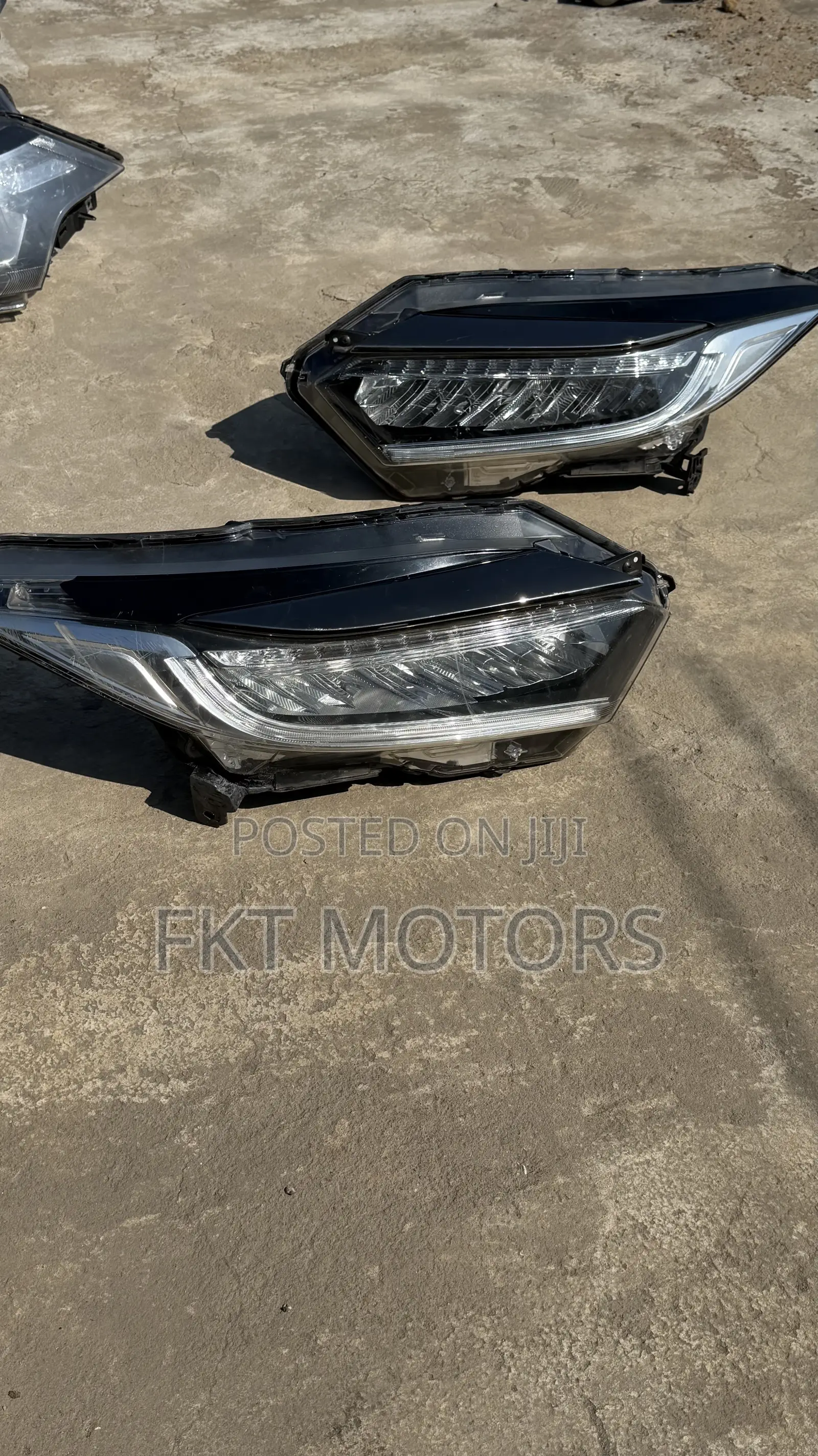 Honda HR-V Touring Headlight 2018,