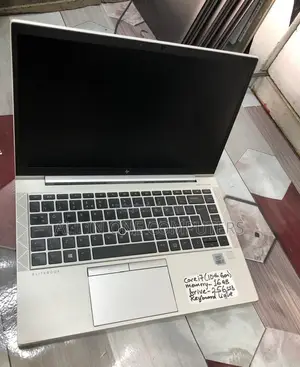 Laptop HP EliteBook 830 G7 16GB Intel Core i7 SSD 256GB