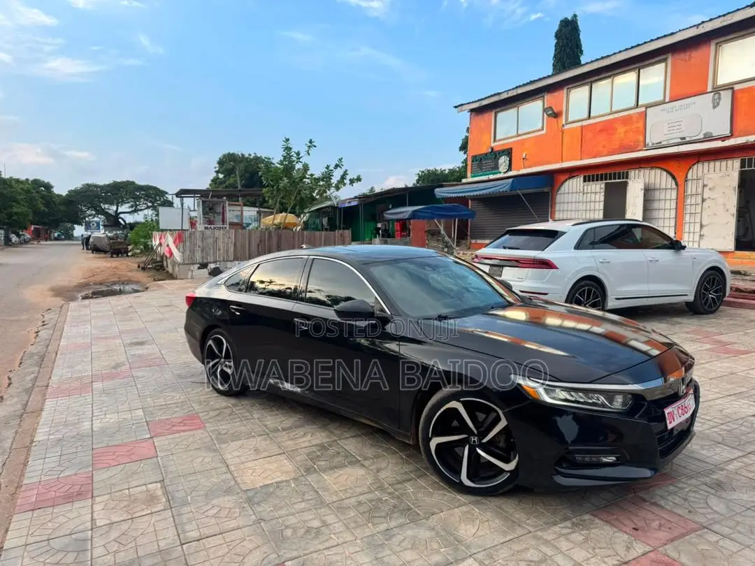 Honda Accord Sport 2.0T 2018 Black