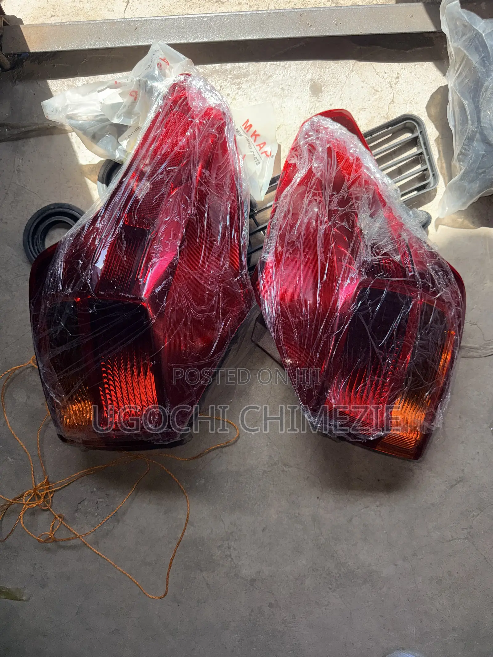 Toyota Rav4 2013/2014/2015/2016 Tail Light