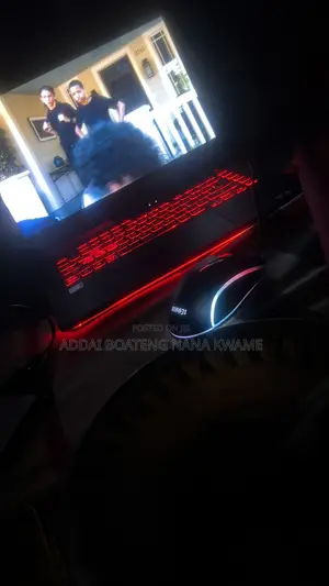 Laptop Asus ROG Strix G15 G512 16GB AMD Ryzen 5 SSD 512GB