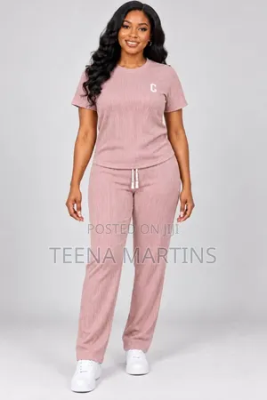Ladies Top and Down