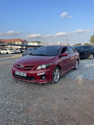 Toyota Corolla S 4dr Sedan (1.8L 4cyl 4A) 2013 Red