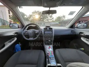 Toyota Corolla S 4dr Sedan (1.8L 4cyl 4A) 2013 Red