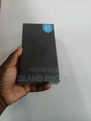 New Samsung Galaxy S22 Ultra 128 GB Black