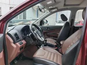 Dongfeng Fengxing Joyear 2016 Red