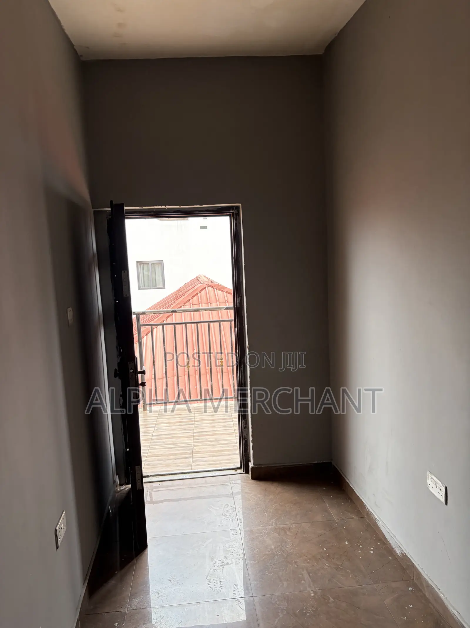 2bdrm Apartment in School Junction for rent