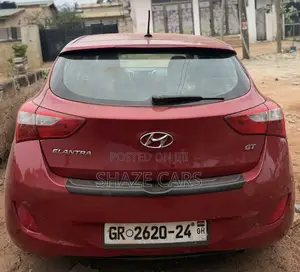 Hyundai Elantra 2017 Red