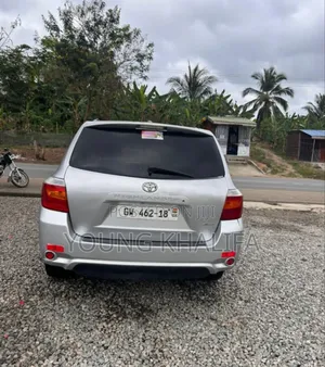 Toyota Highlander 2013 Silver