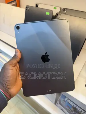 Apple iPad Pro 11 (2018) 256 GB Gray