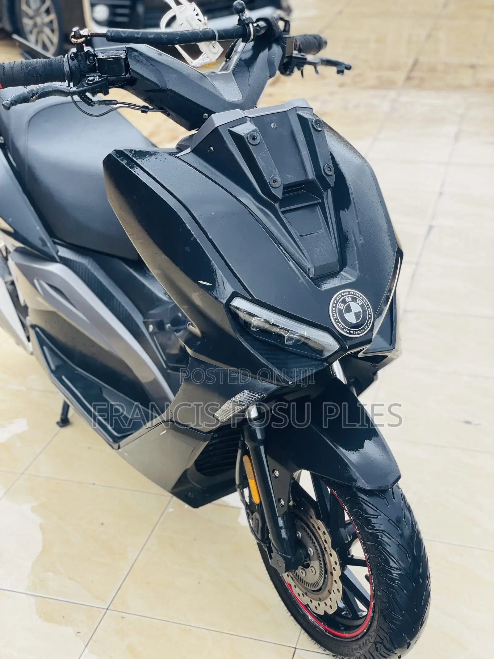 BMW Sport 2022 Black