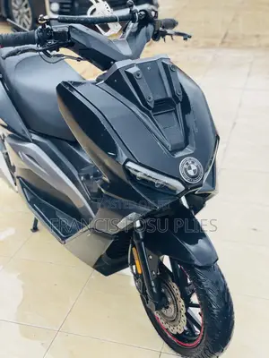 BMW Sport 2022 Black