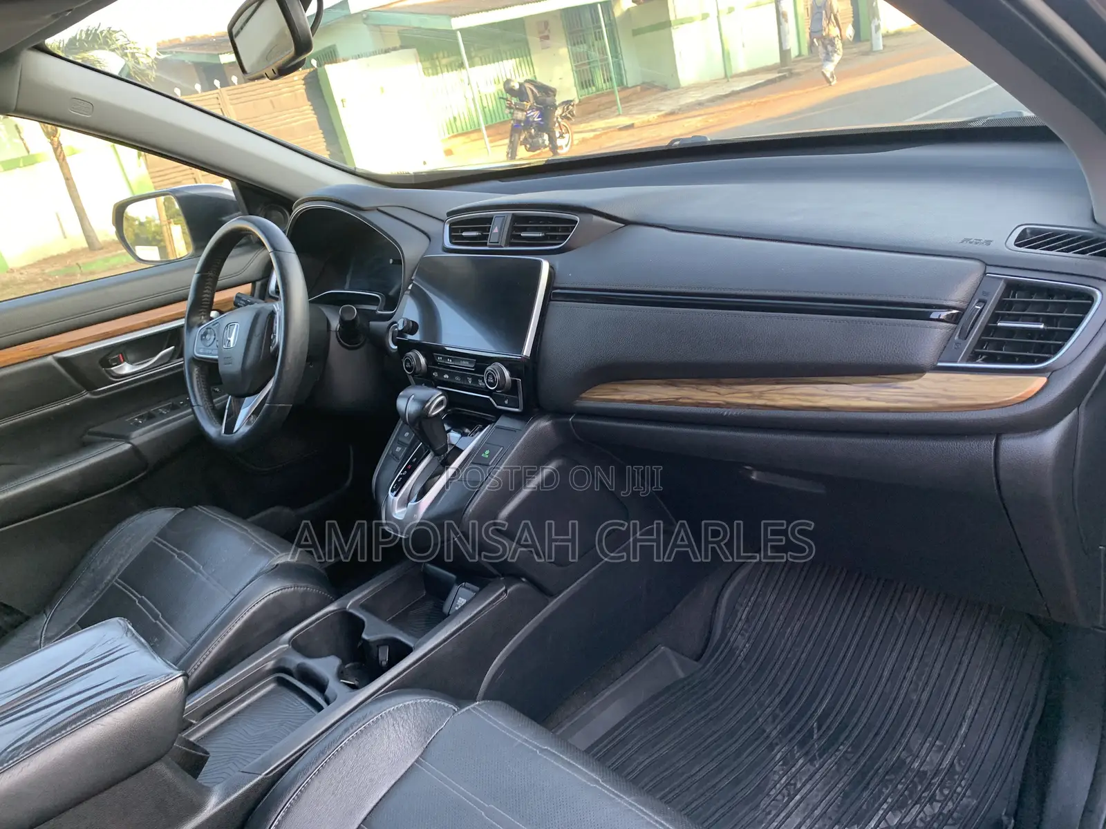 Honda CR-V Touring AWD 2018 Gray
