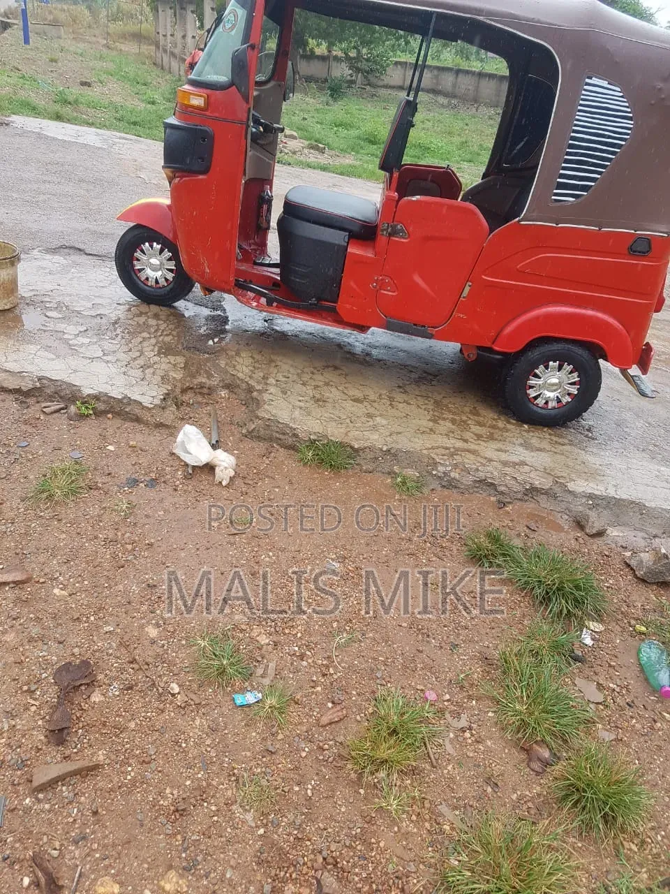 Bajaj 2025 Red