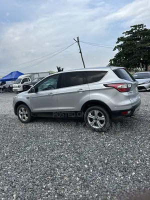 Ford Escape SE 4x4 2017 Silver