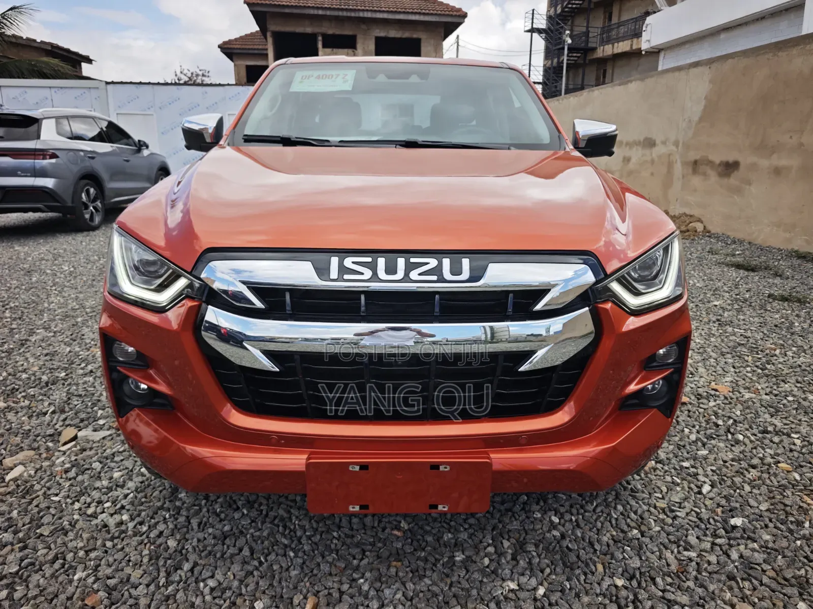 Isuzu D-MAX 2022 Orange