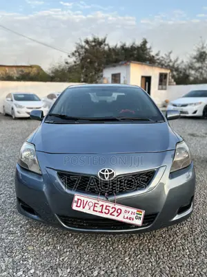 Toyota Yaris 2008 Gray