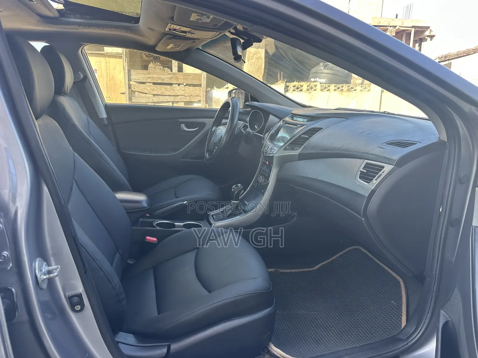 Hyundai Elantra Limited PZEV 4dr Sedan (1.8L 4cyl 6A) 2015 Gray
