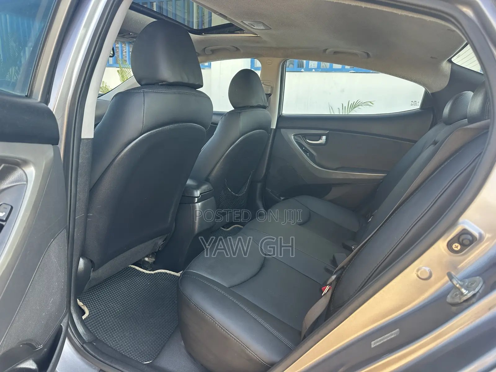 Hyundai Elantra Limited PZEV 4dr Sedan (1.8L 4cyl 6A) 2015 Gray