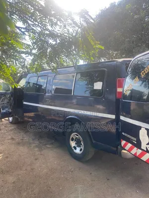 Chevrolet Shcool Bus 2010 Blue
