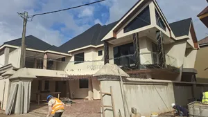 5bdrm House in Trimude Agency And, Kumasi Metropolitan for sale