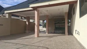 5bdrm House in Trimude Agency And, Kumasi Metropolitan for sale