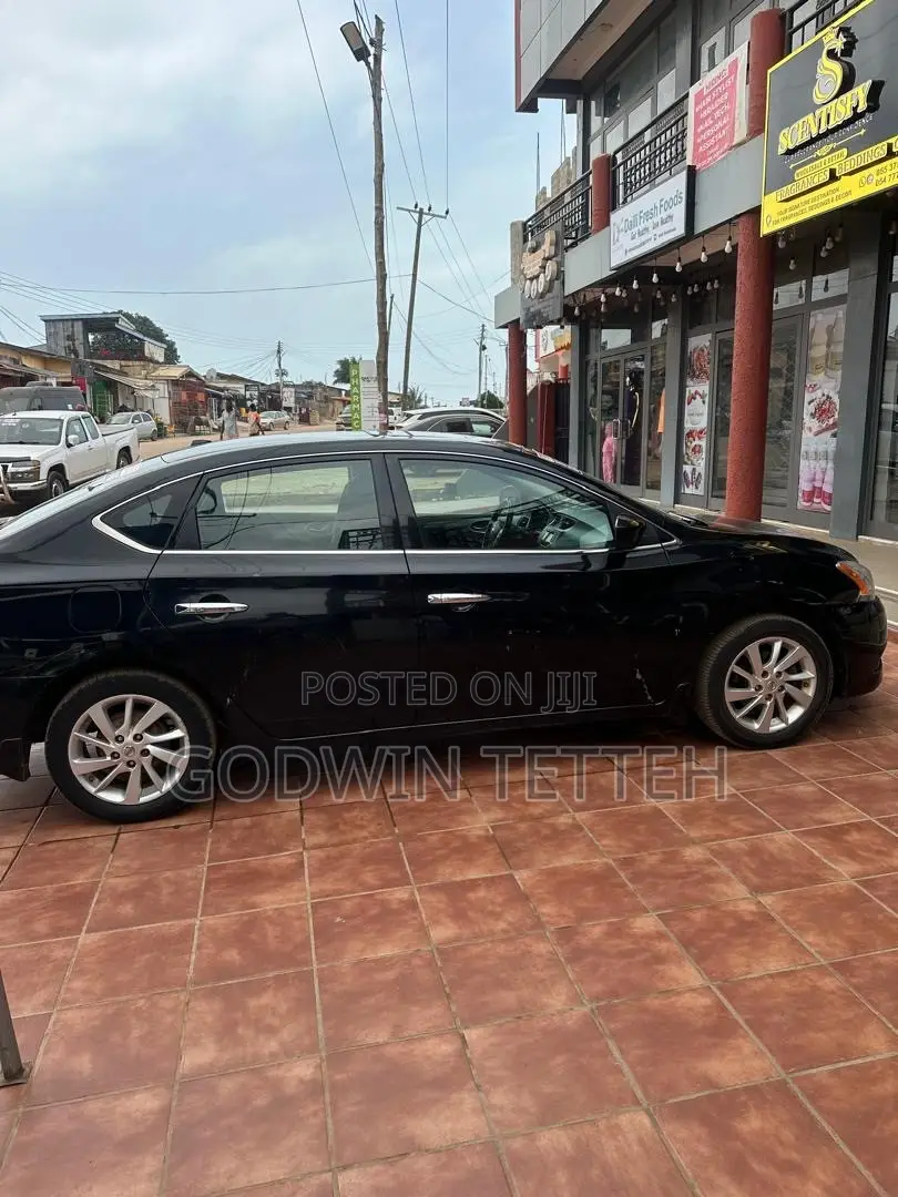Nissan Sentra SV 4dr Sedan (1.8L 4cyl CVT) 2015 Black