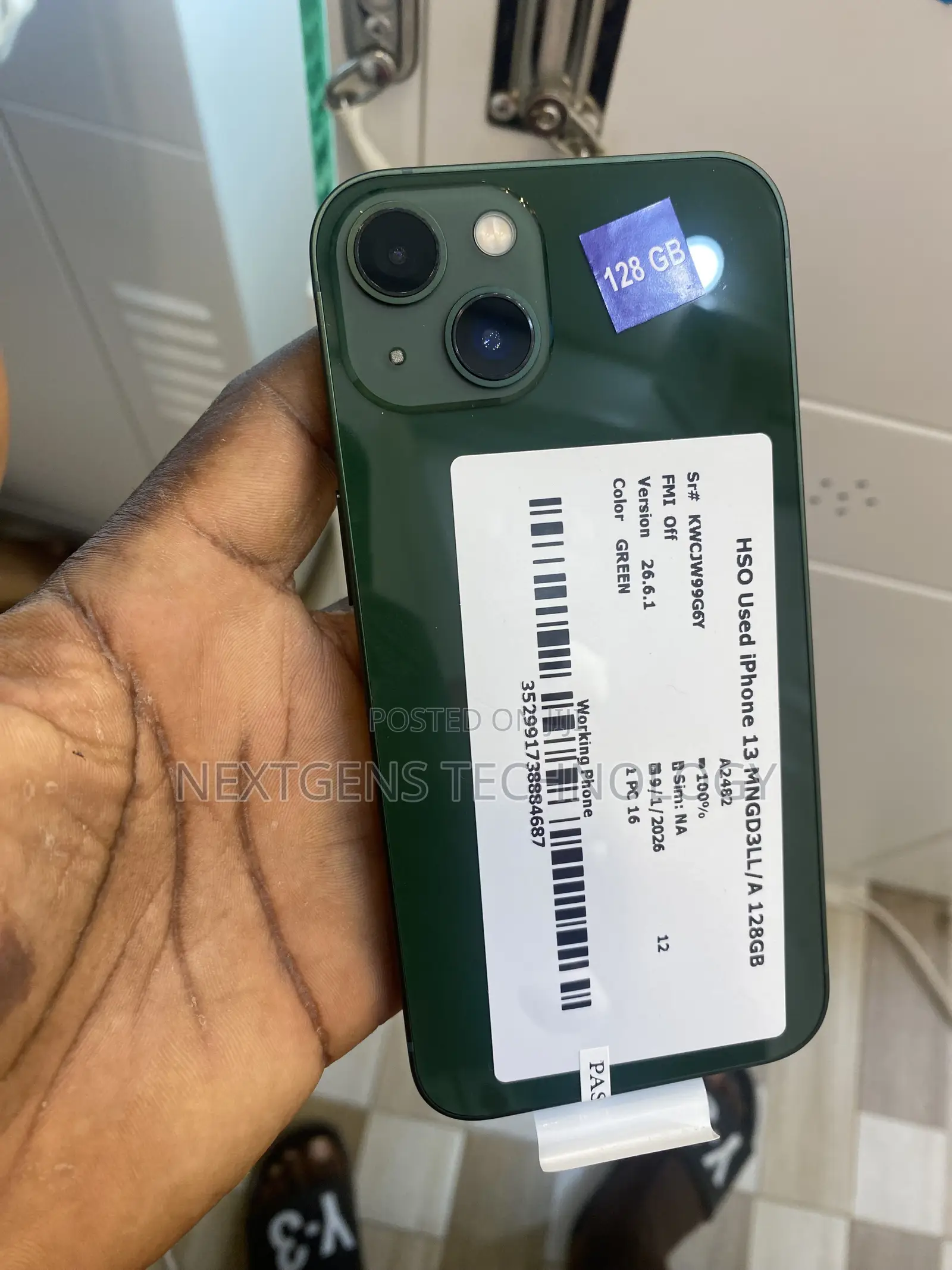 Apple iPhone 13 128 GB Green