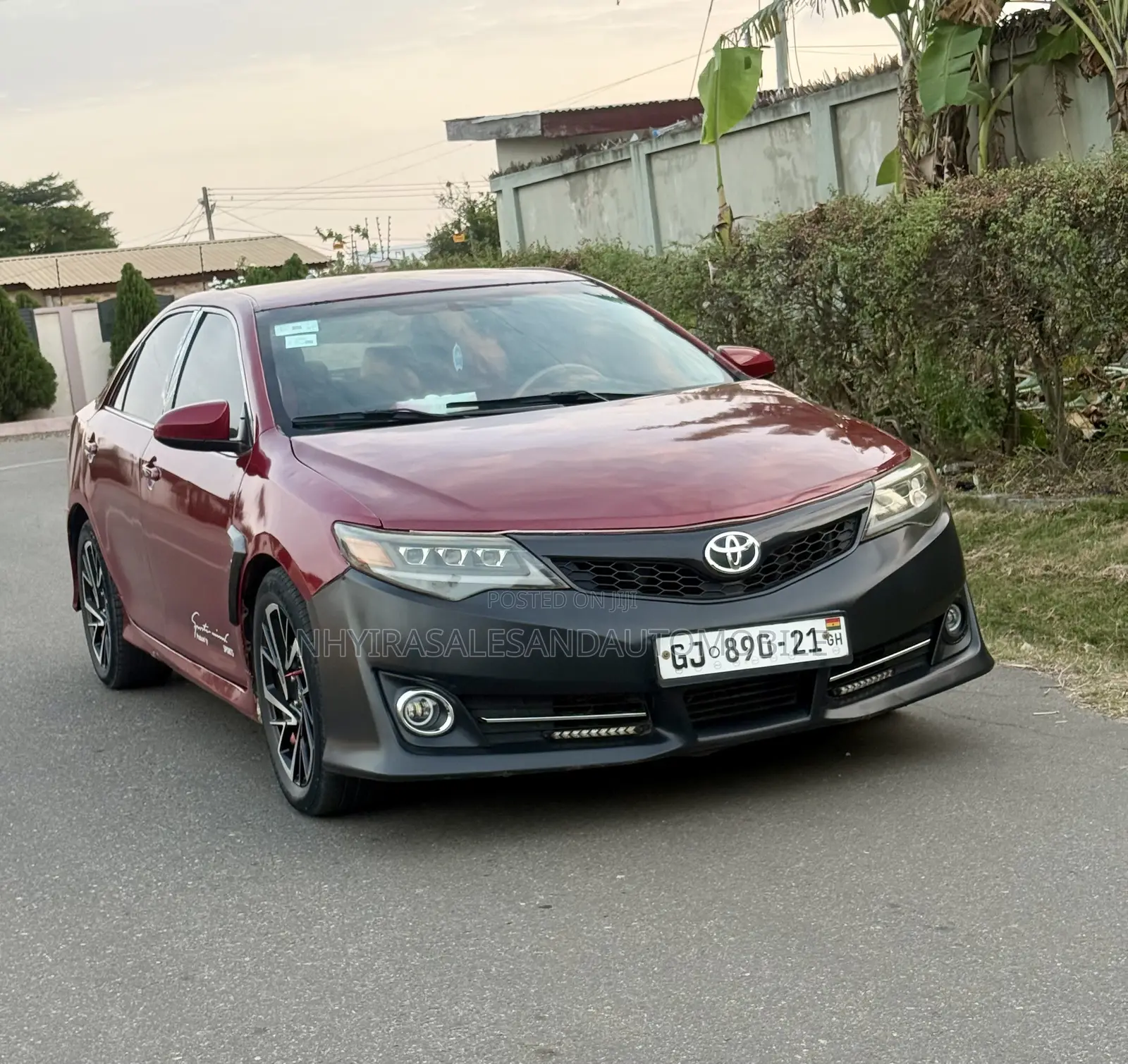 Toyota Camry LE 4dr Sedan (2.5L 4cyl 6A) 2014 Red