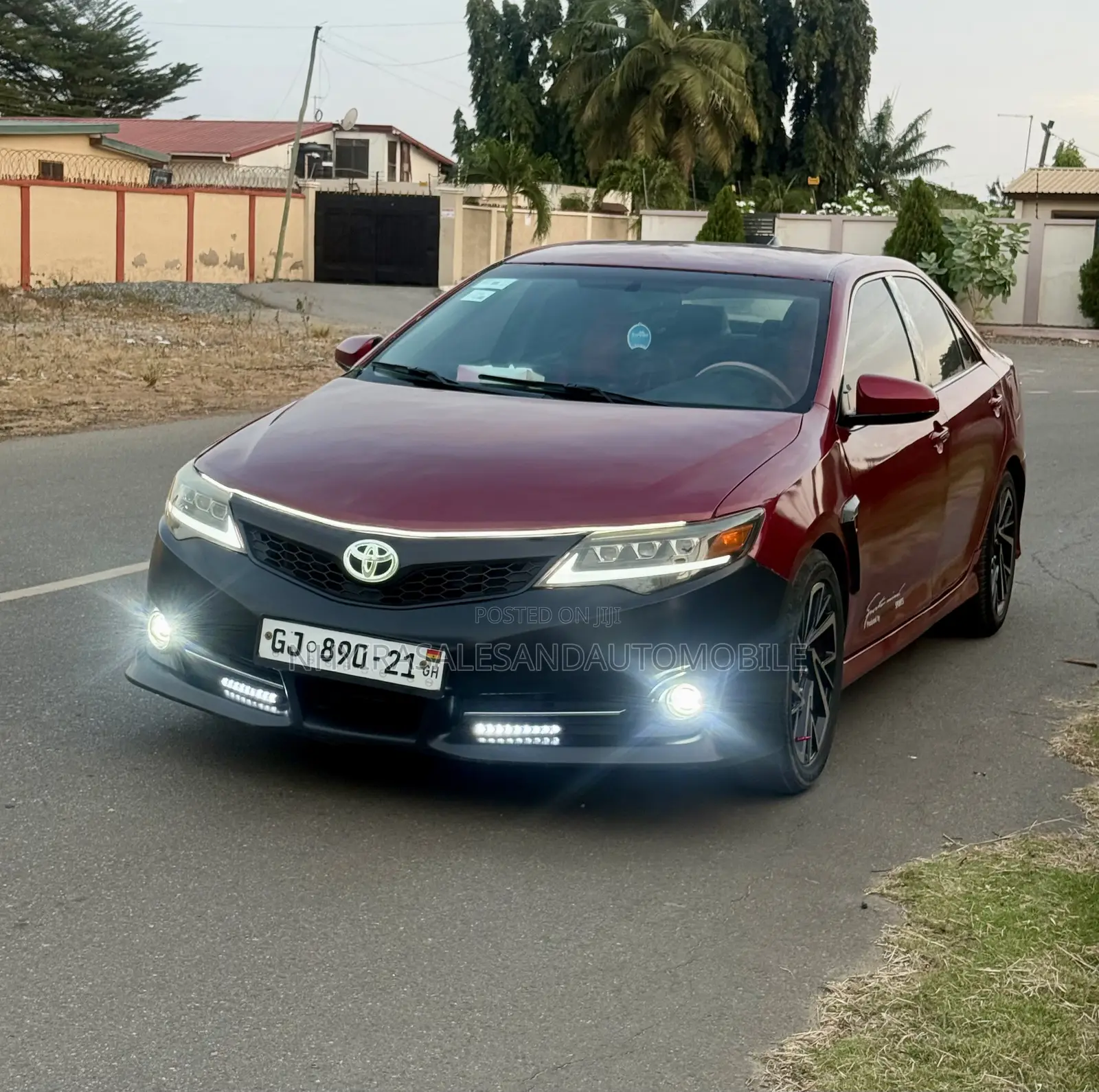 Toyota Camry LE 4dr Sedan (2.5L 4cyl 6A) 2014 Red
