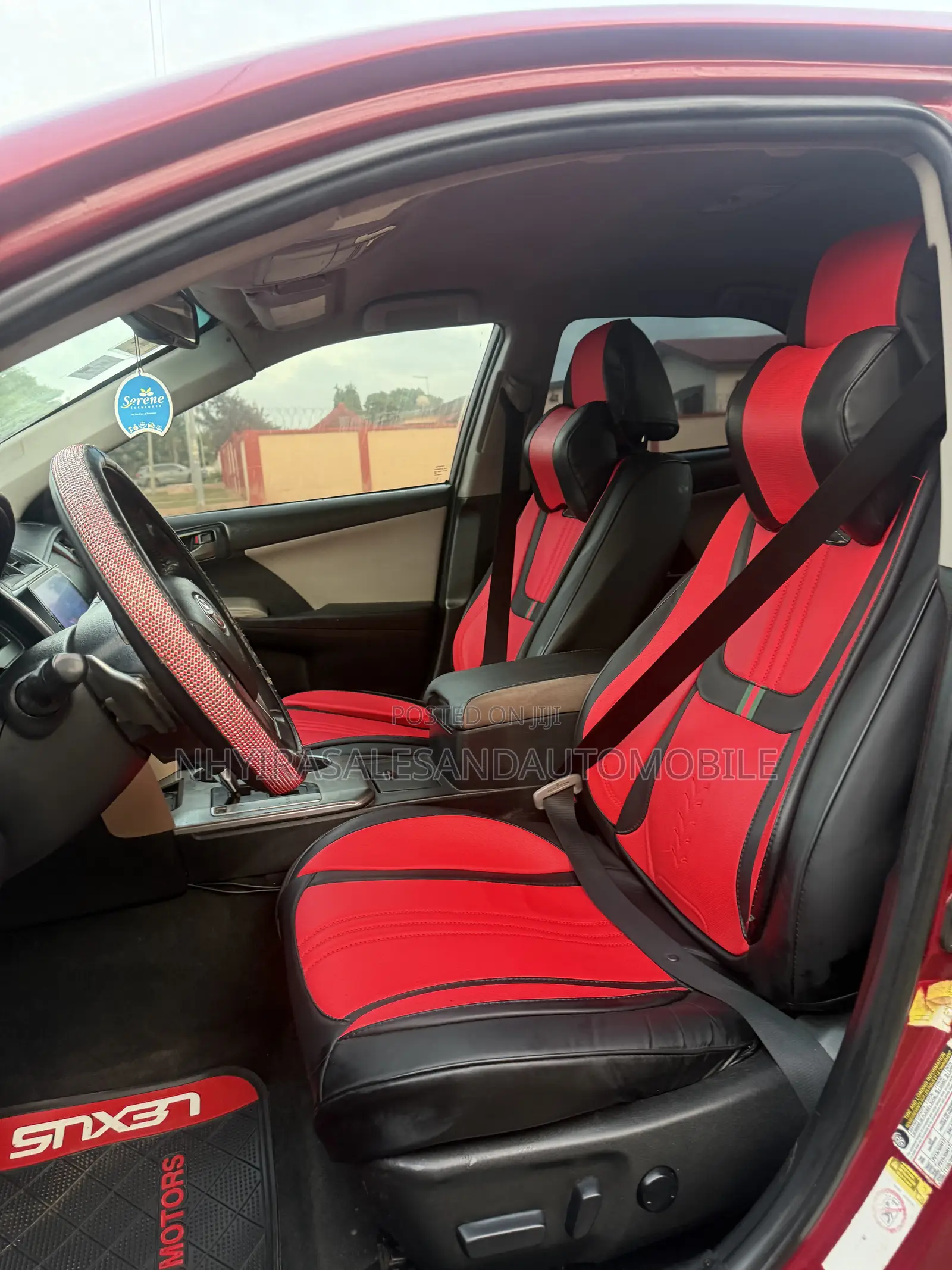 Toyota Camry LE 4dr Sedan (2.5L 4cyl 6A) 2014 Red