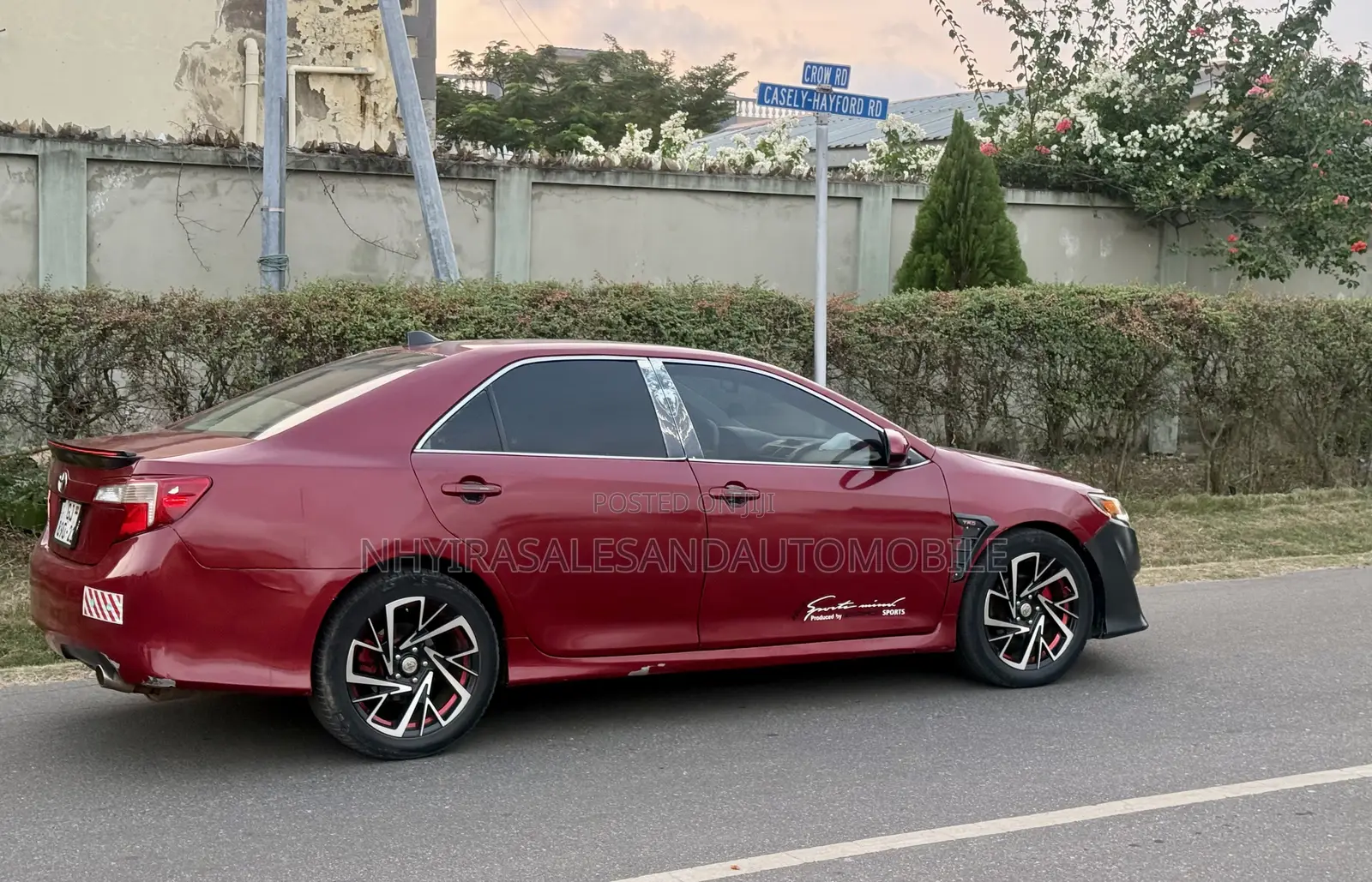 Toyota Camry LE 4dr Sedan (2.5L 4cyl 6A) 2014 Red
