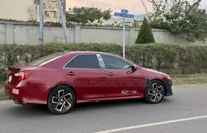 Toyota Camry LE 4dr Sedan (2.5L 4cyl 6A) 2014 Red