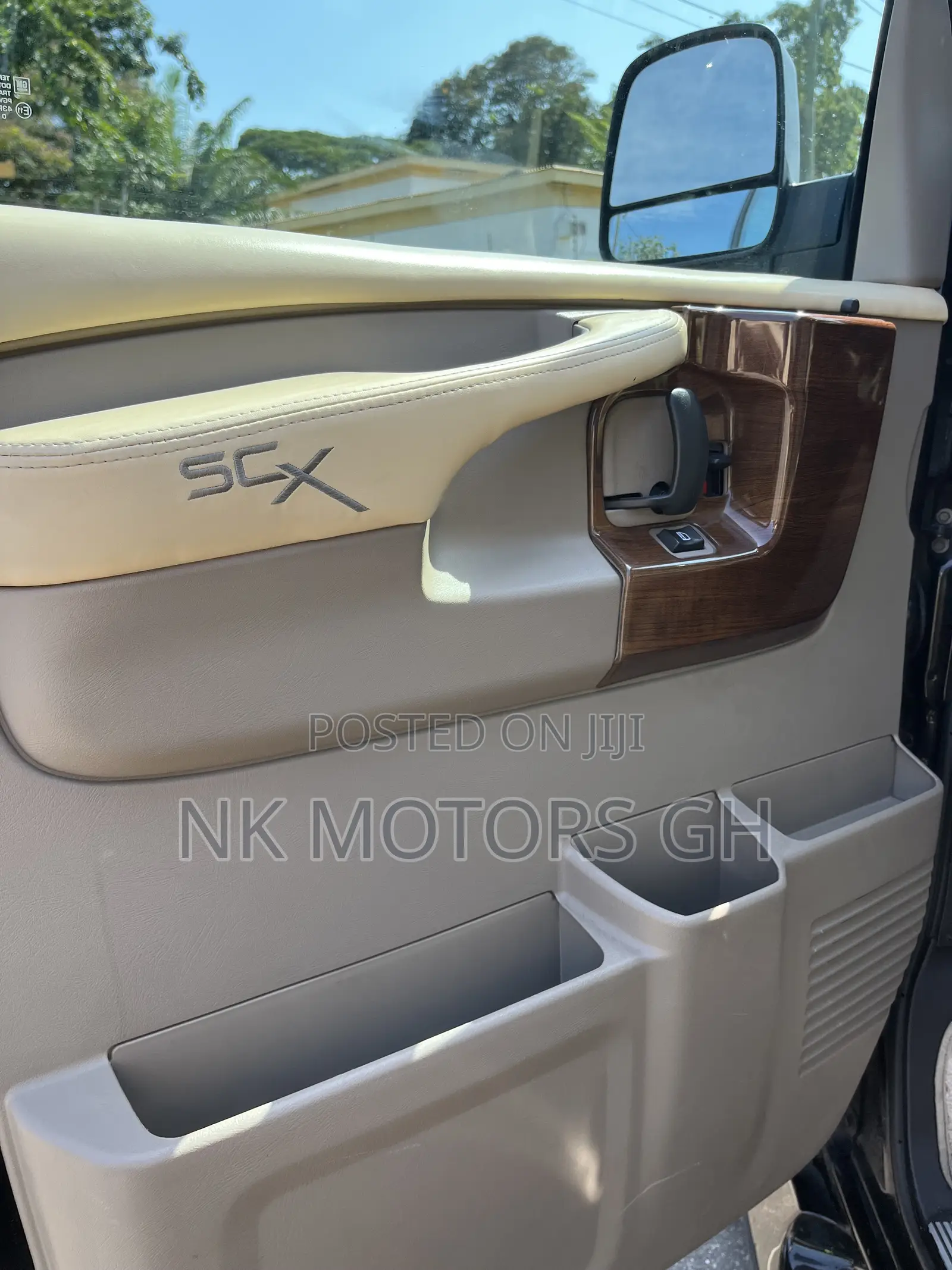 GMC Savana 3500 2012 Black