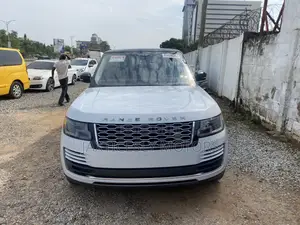 Land Rover Range Rover 3.0L V6 Supercharged HSE 2019 White