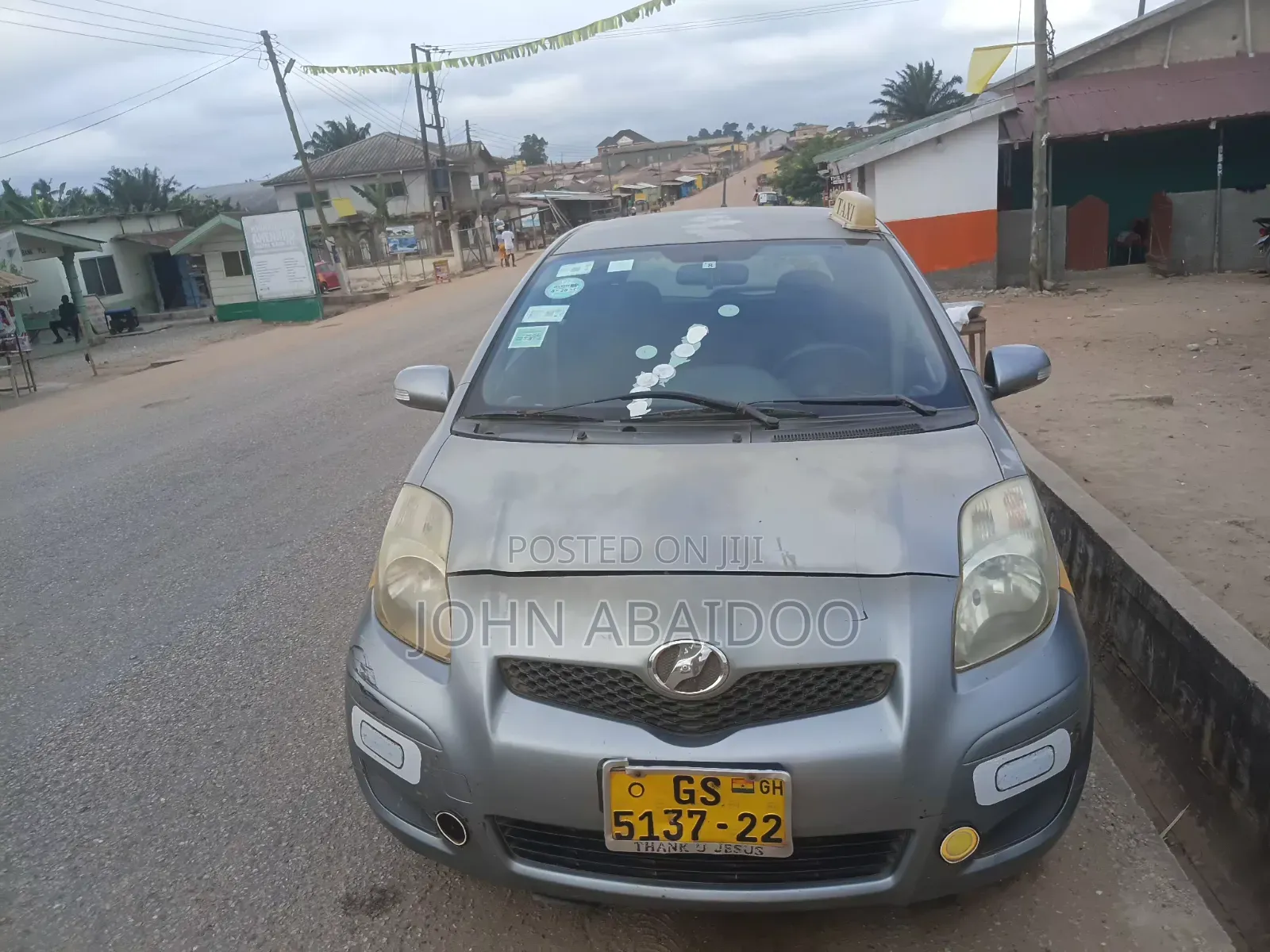 Toyota Vitz 2010