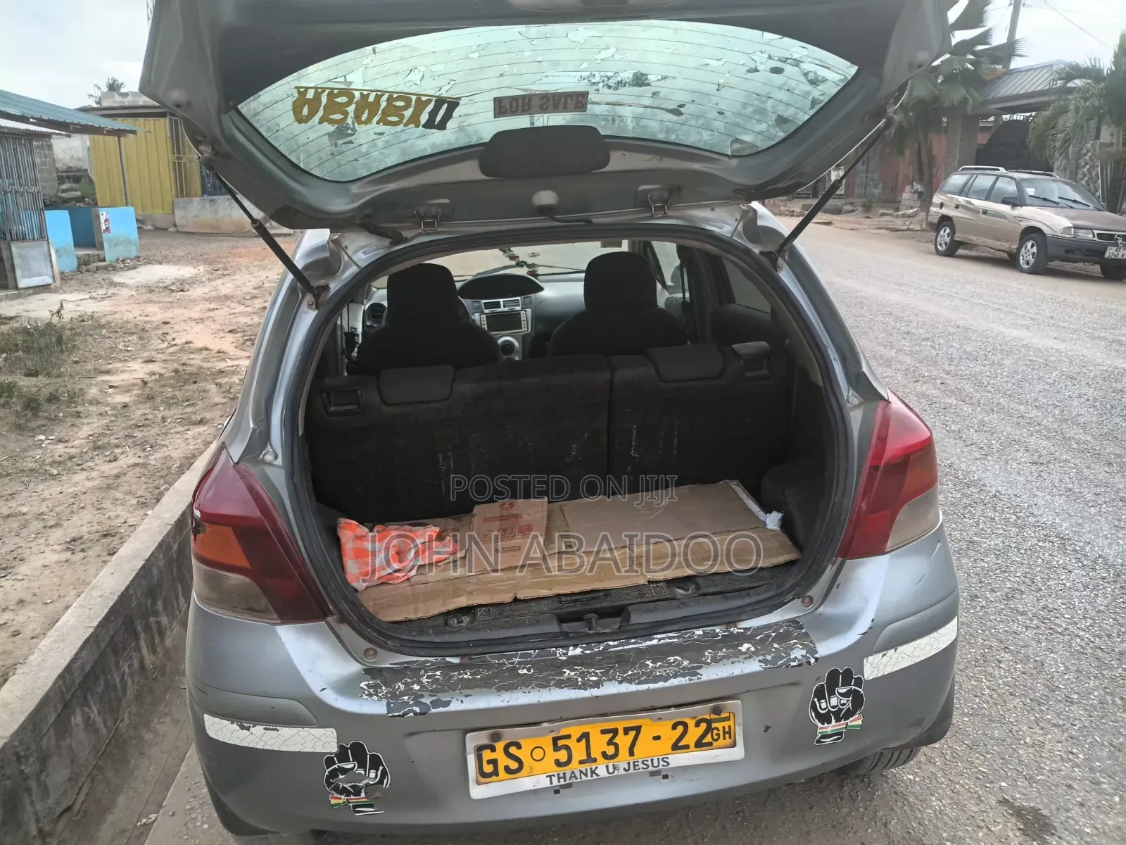 Toyota Vitz 2010
