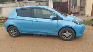 Toyota Vitz 2015 Blue