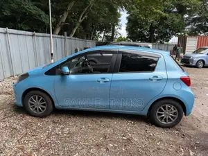 Toyota Vitz 2015 Blue