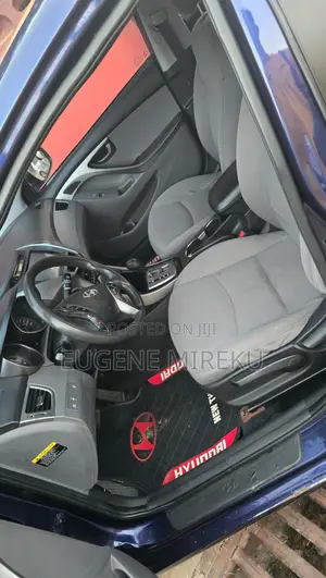 Hyundai Elantra 2013 Blue