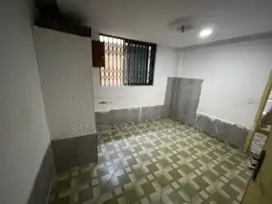 2bdrm Apartment in Ablekuma Curve, CP for rent