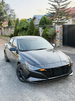 Hyundai Elantra SEL 2021 Gray