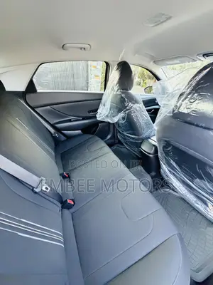 Hyundai Elantra SEL 2021 Gray