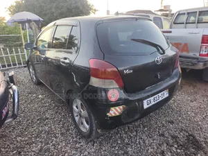 Toyota Vitz 2010 Black