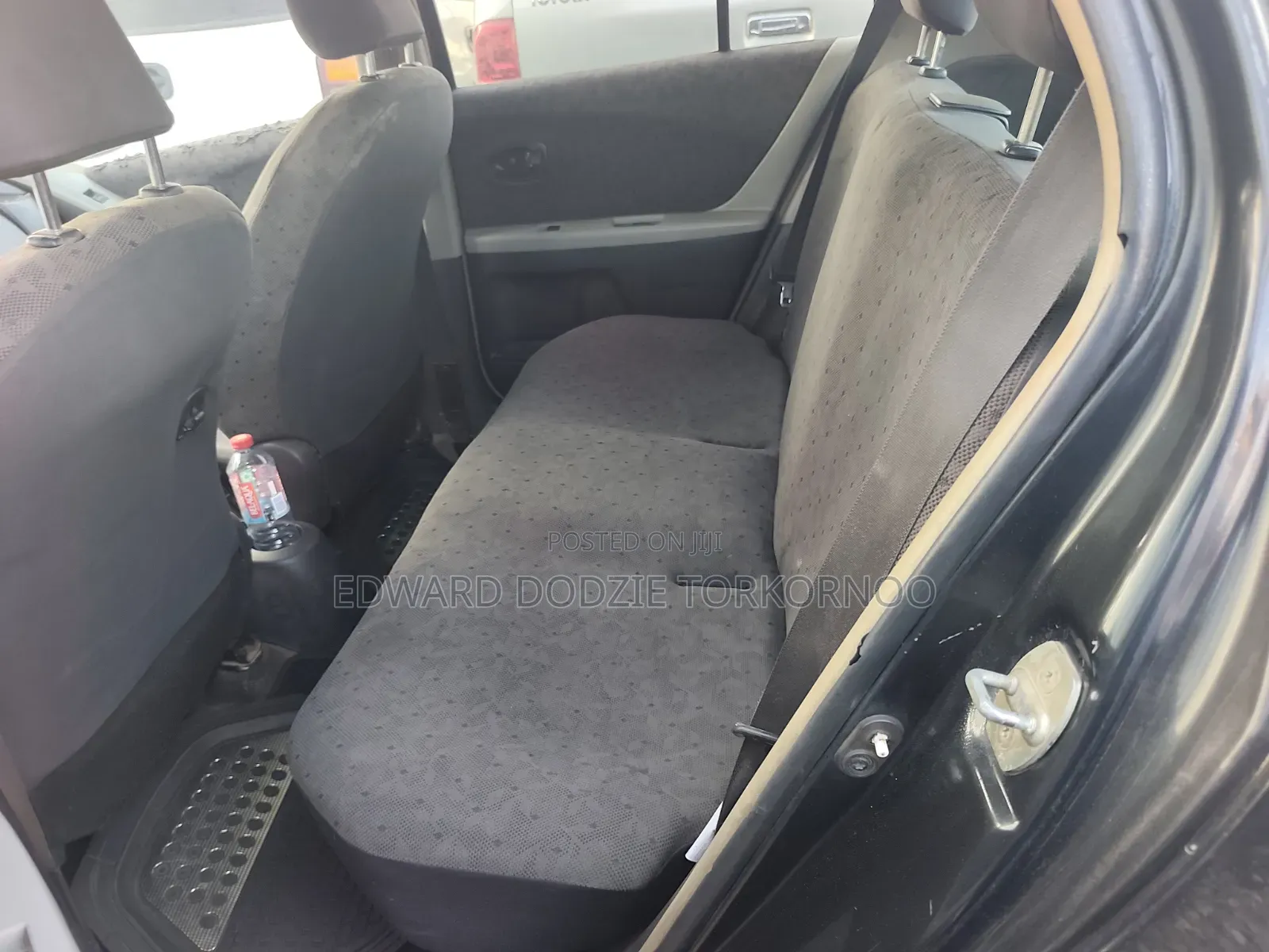 Toyota Vitz 2010 Black